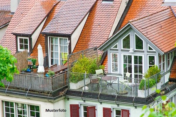 3-Zimmer-Wohnung nebst Balkon und TG-Stellplatz